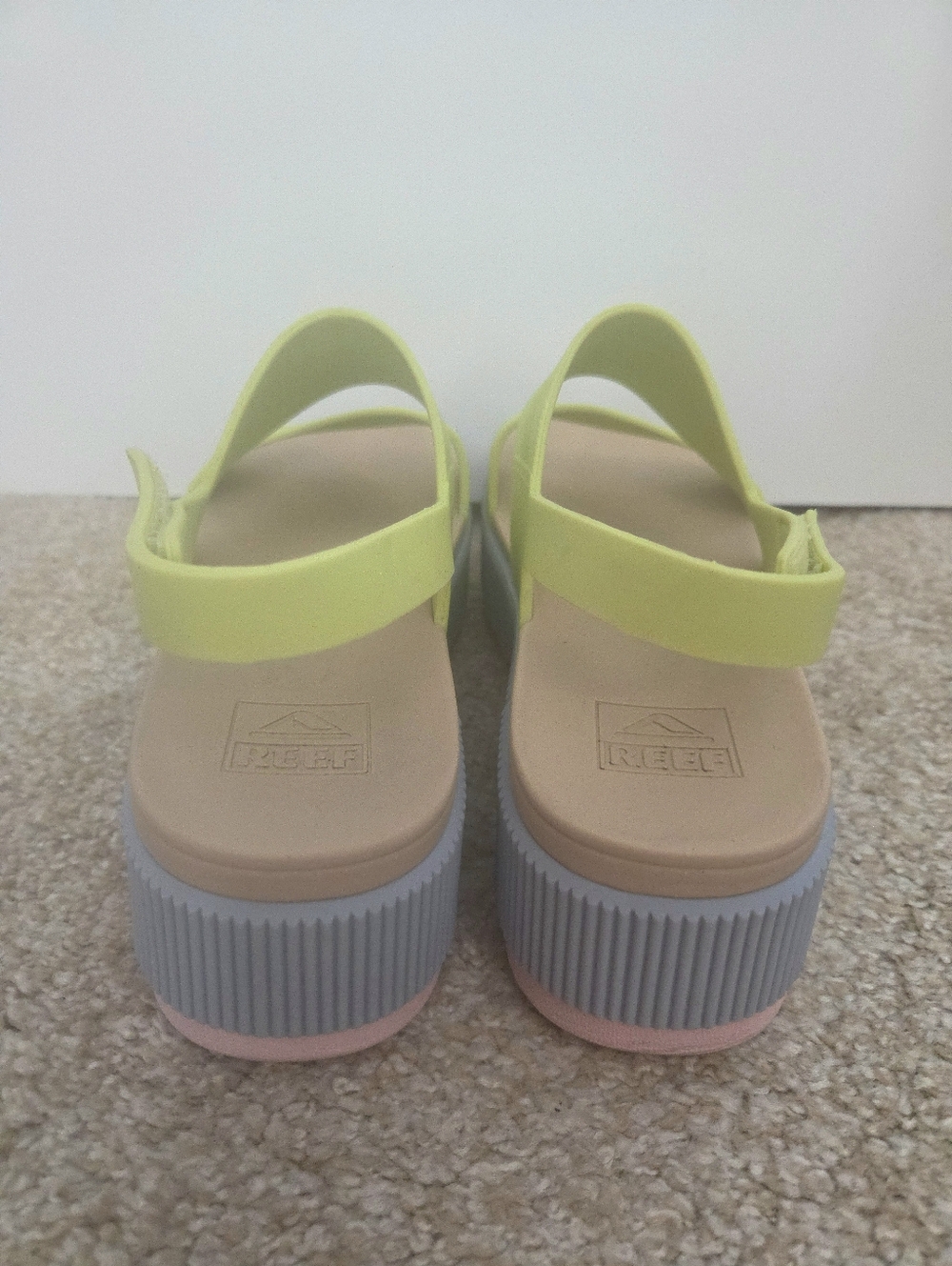 Reef Platform Sandal - Picture 4 of 4
